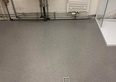 worldfloor luxembourg sol revetement epoxy antidérapant vestiaire